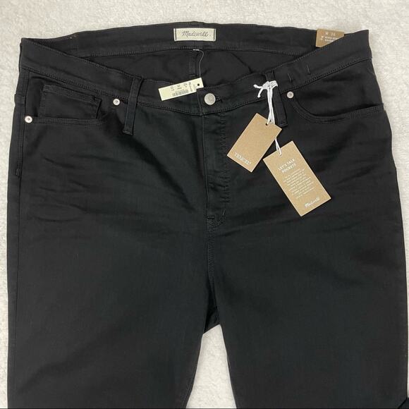 Madewell | TALL NWT Black 9” High Rise Long Skinny Jeans - Picture 4 of 15